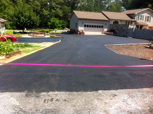 Charles County Driveway paving sealing